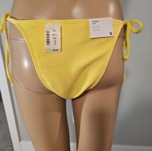 Aero Swim Low Rise High Leg Cheekiest Yellow String Bikini Bottoms Sz S NWT